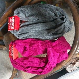 This Christmas Gifts..Pair of NWT Infinity Scarfs (SKU 732)
